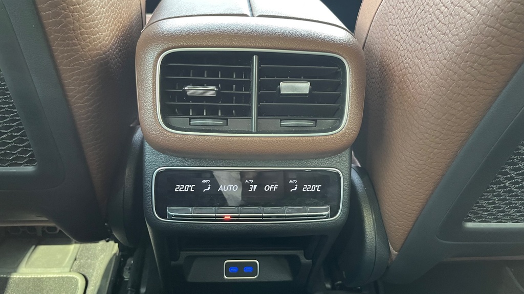 RR AC GRILL