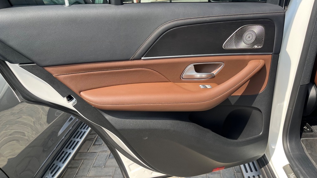 RR L DOOR