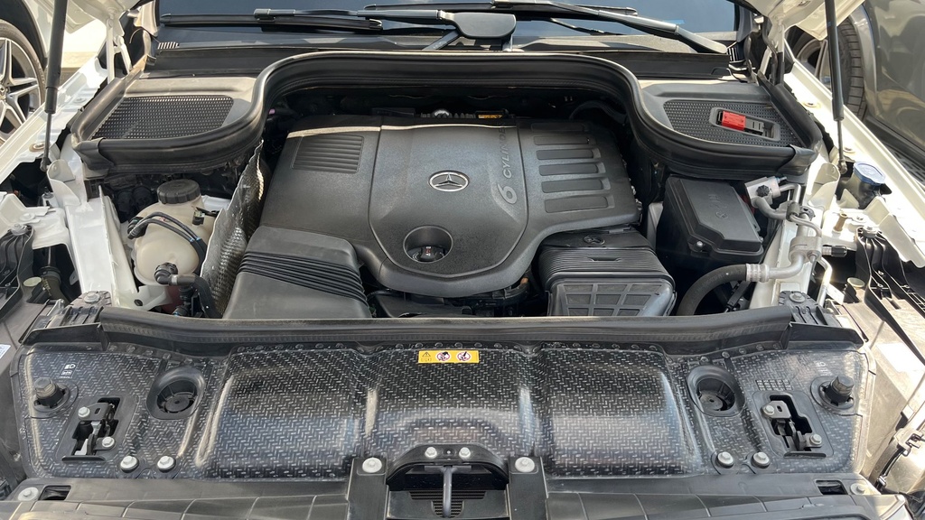 ENGINE COMPARTMENT