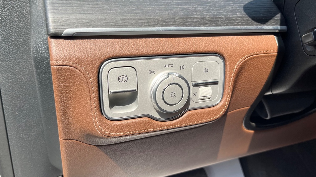 LIGHT SWITCHES