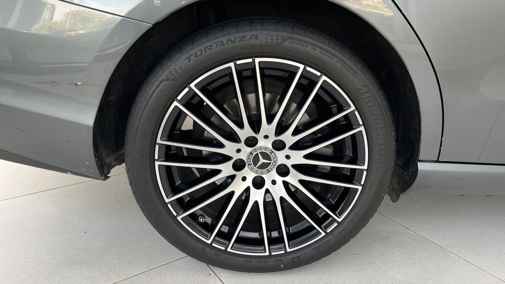 RR R TIRE