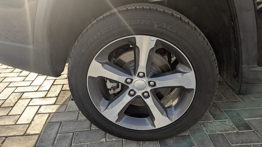 RR R TIRE