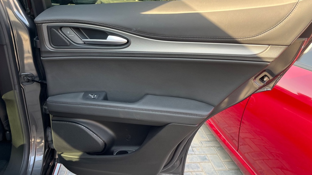 RR R DOOR