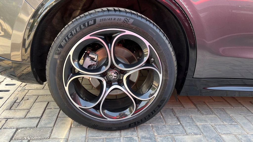 RR R TIRE