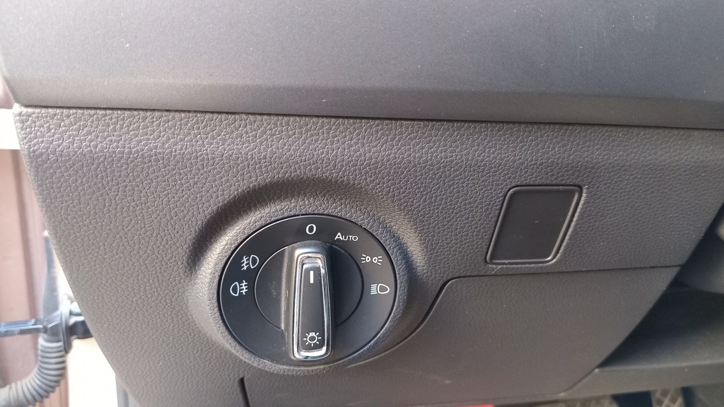 LIGHT SWITCHES