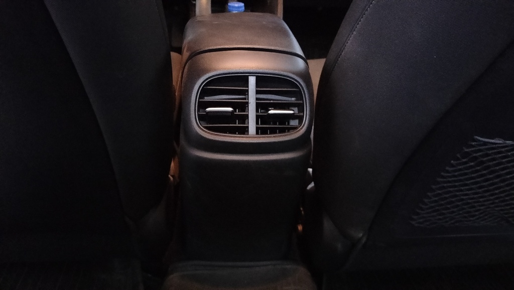 RR AC GRILL