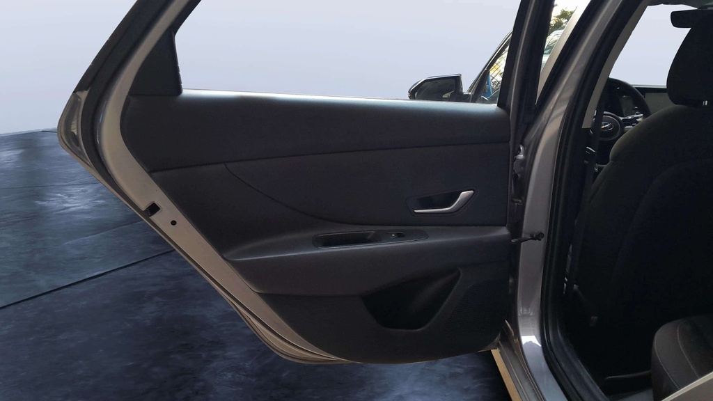 RR L DOOR
