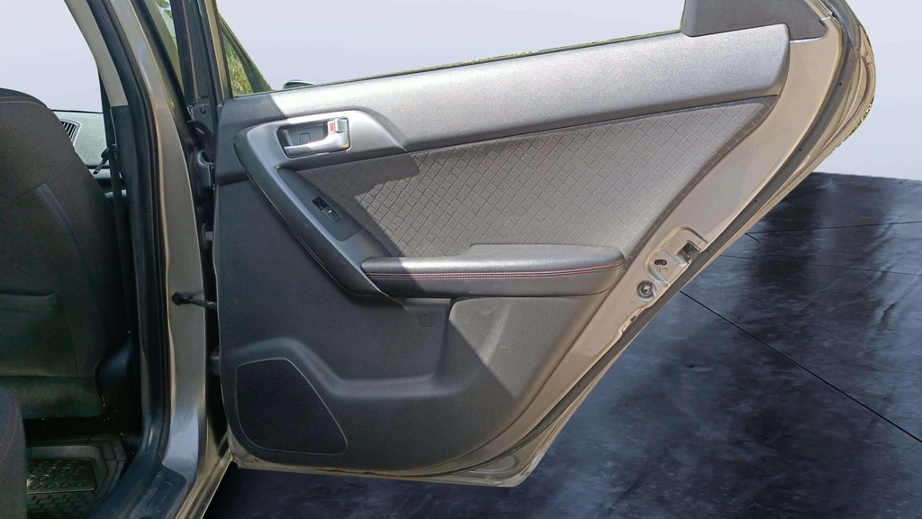 RR R DOOR