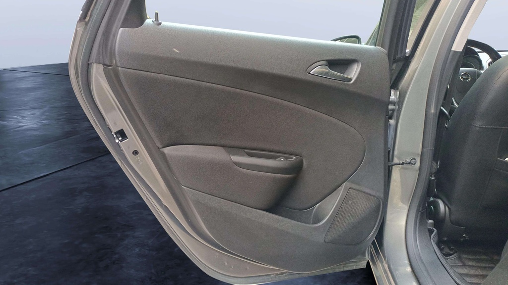RR L DOOR