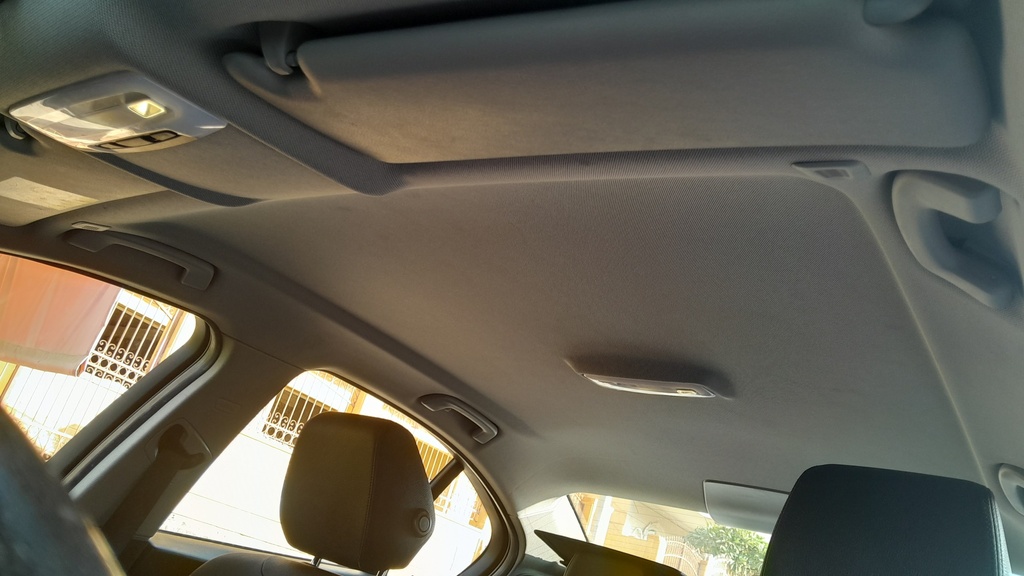 CAR ROOF MAT