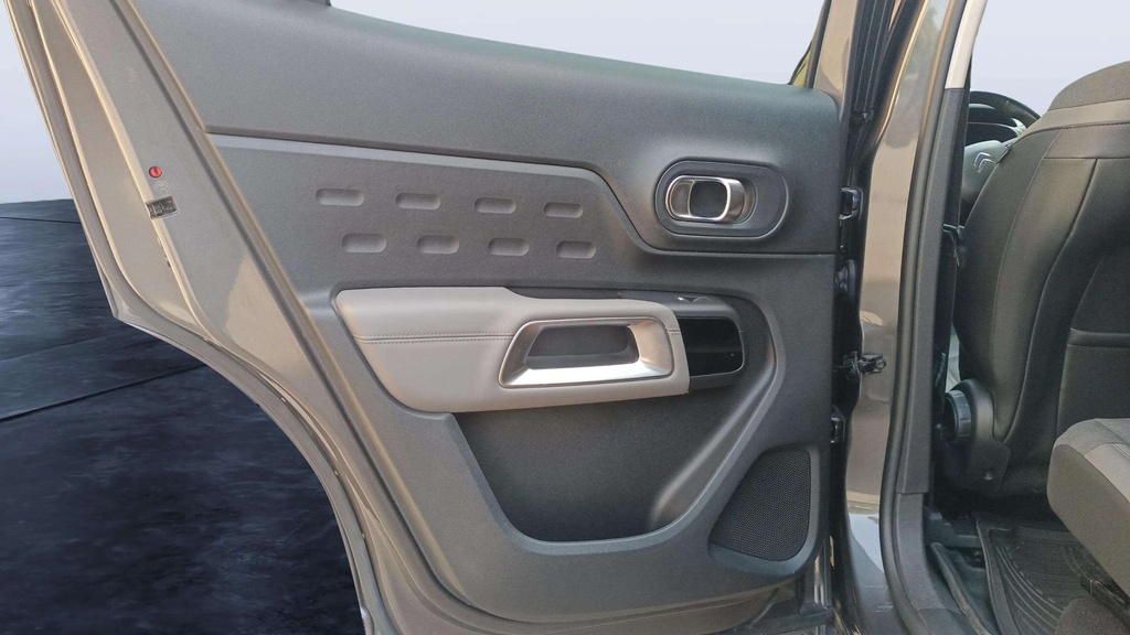 RR L DOOR