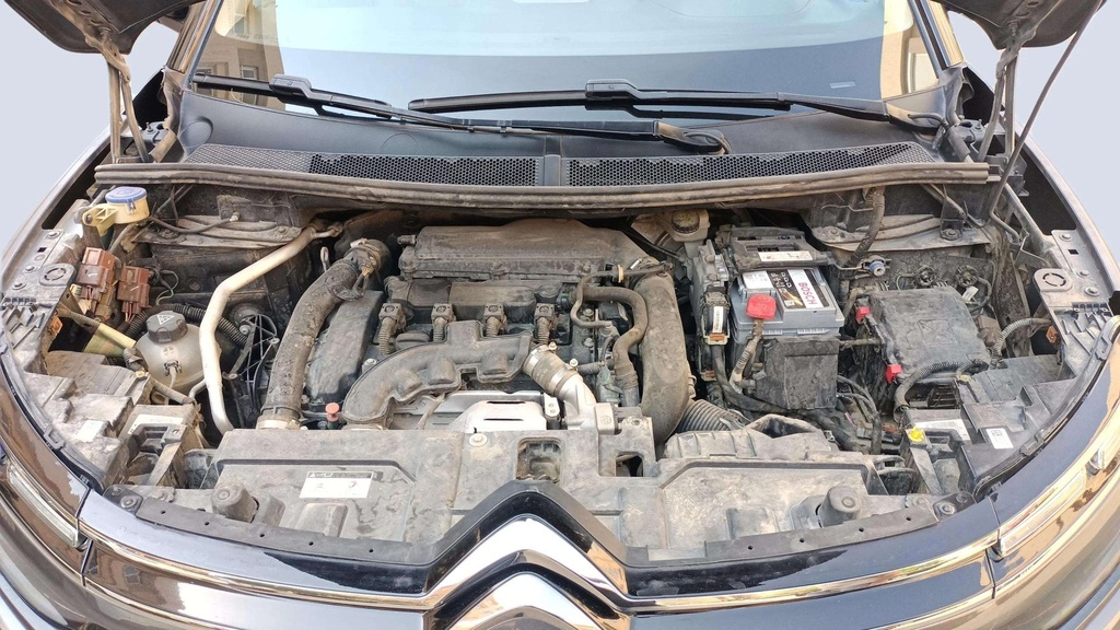 ENGINE COMPARTMENT