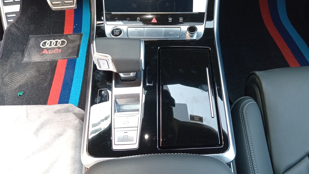 CONSOLE