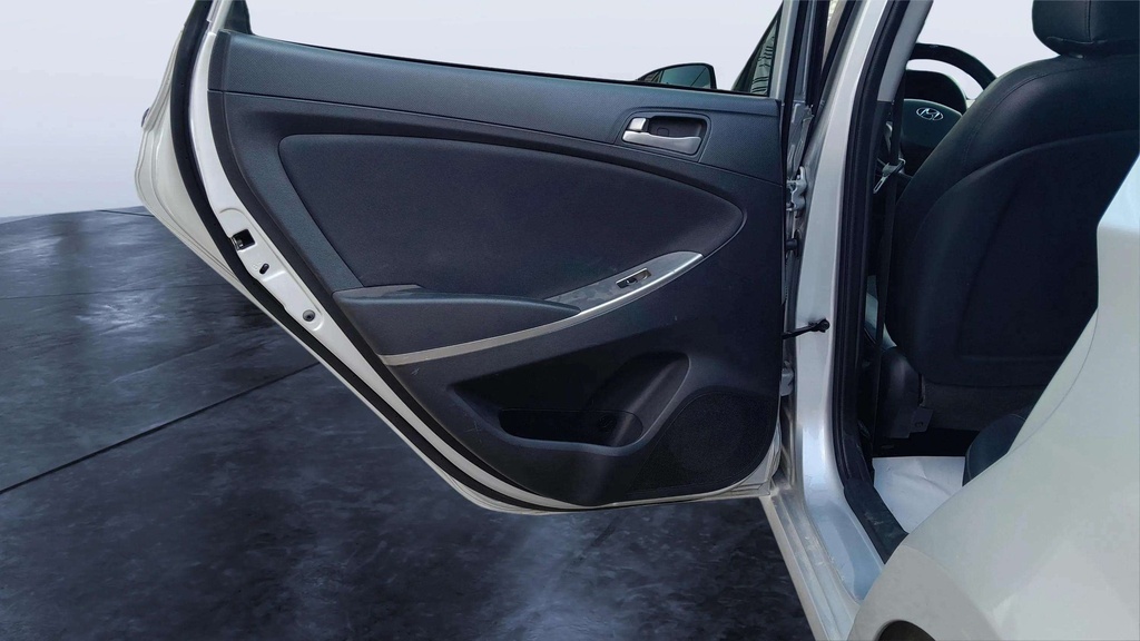 RR L DOOR