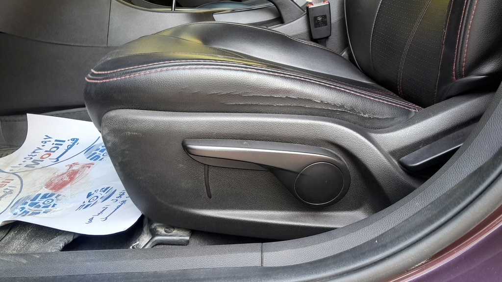 DRIVER SEAT SWITCHES