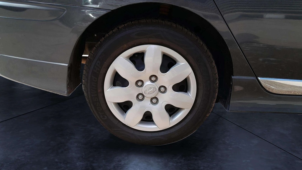 RR R TIRE