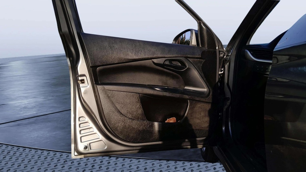 FR L DOOR