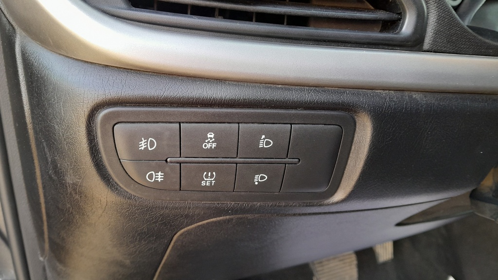 LIGHT SWITCHES