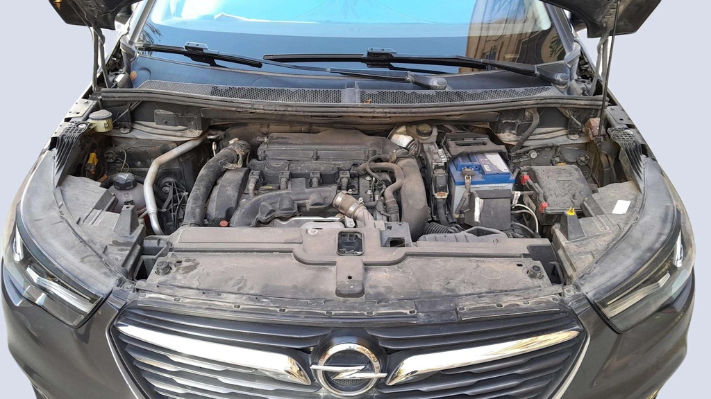 ENGINE COMPARTMENT