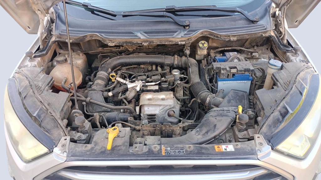 ENGINE COMPARTMENT