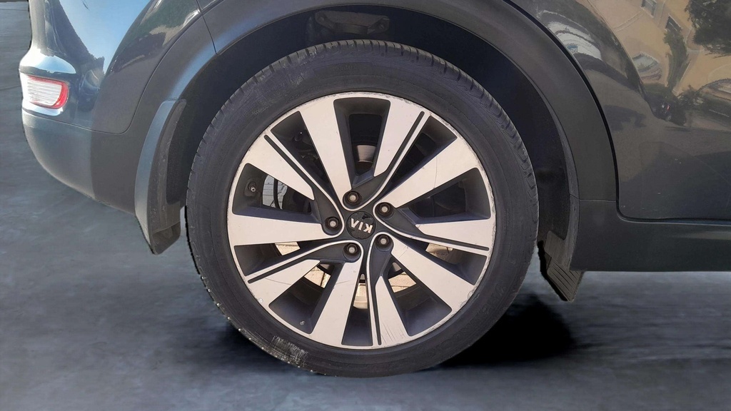 RR R TIRE