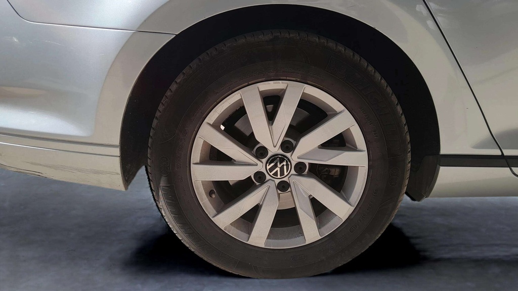 RR R TIRE
