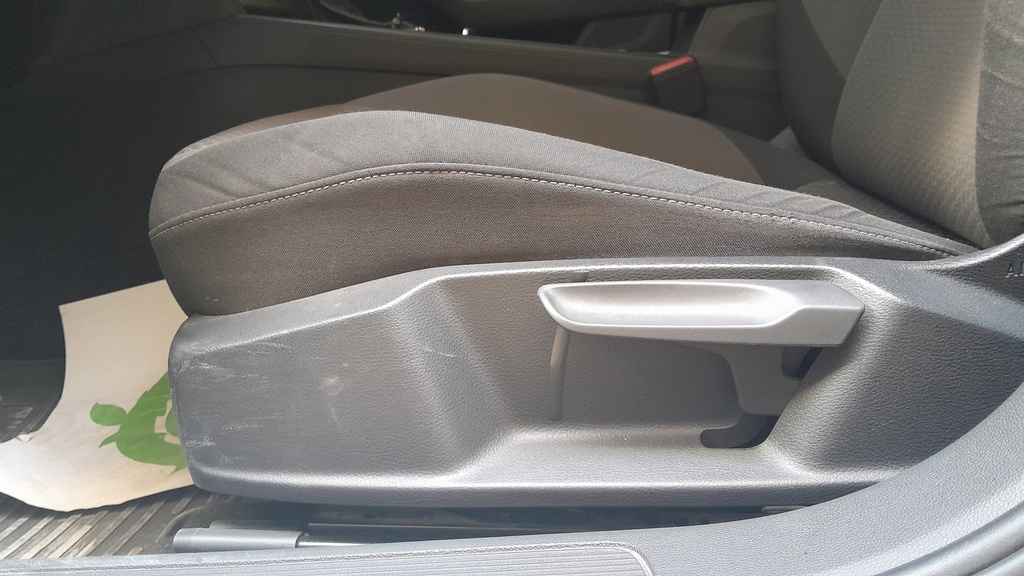 DRIVER SEAT SWITCHES