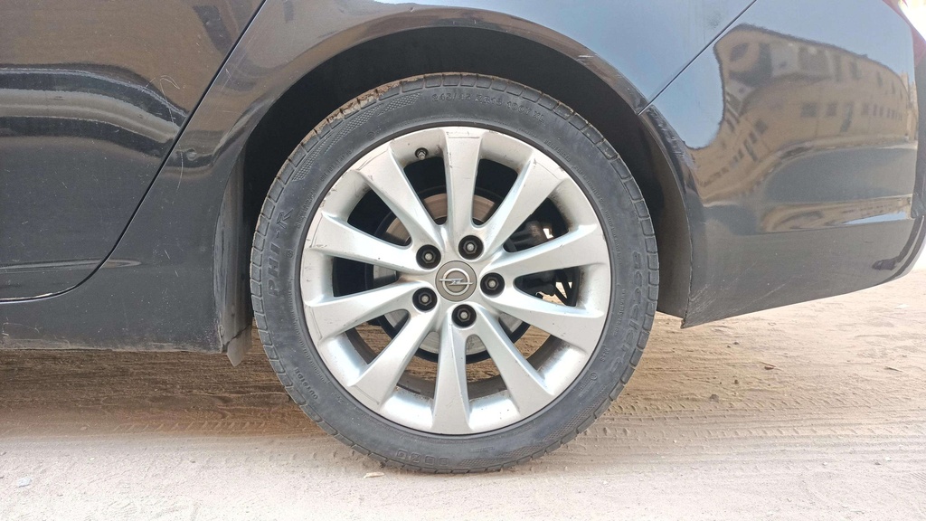 RR L TIRE