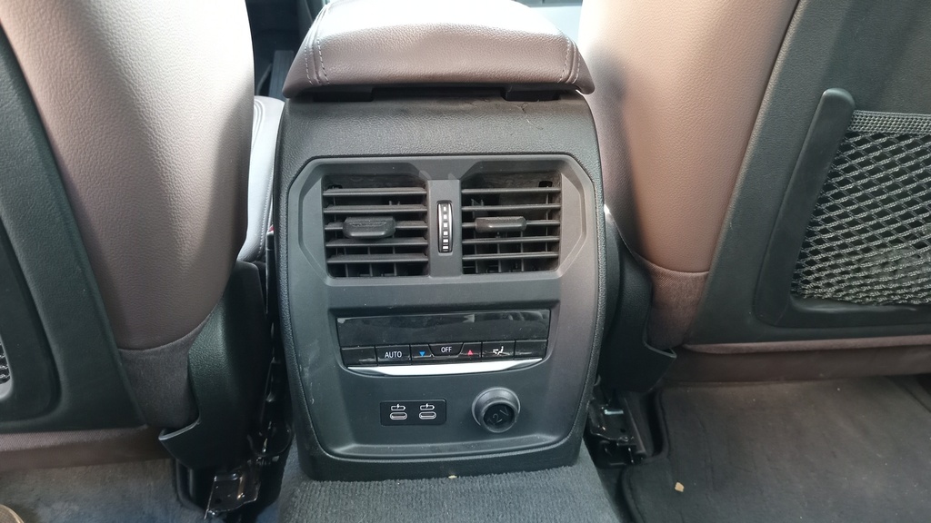 RR AC GRILL