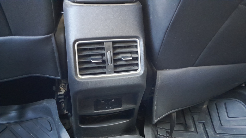 RR AC GRILL