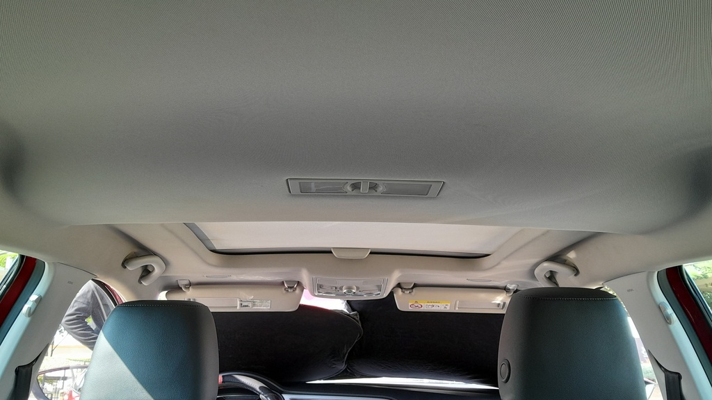 CAR ROOF MAT