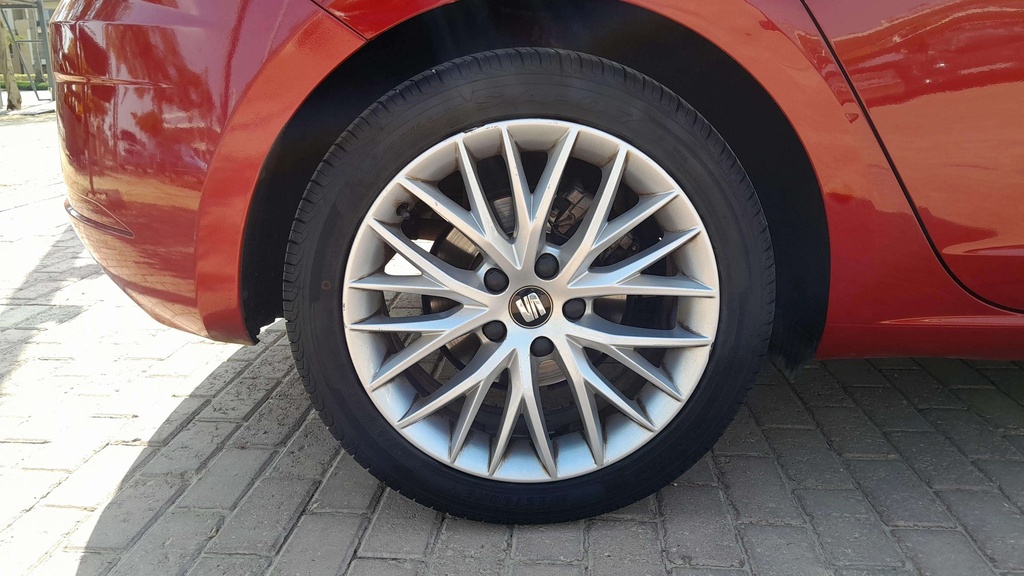 RR R TIRE