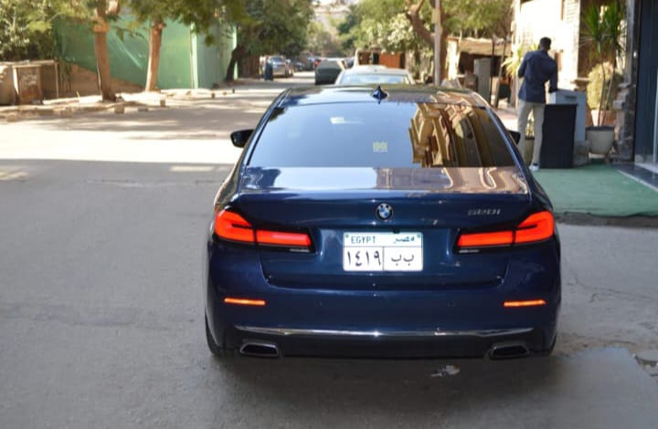 BMW 520 2023 5th Category