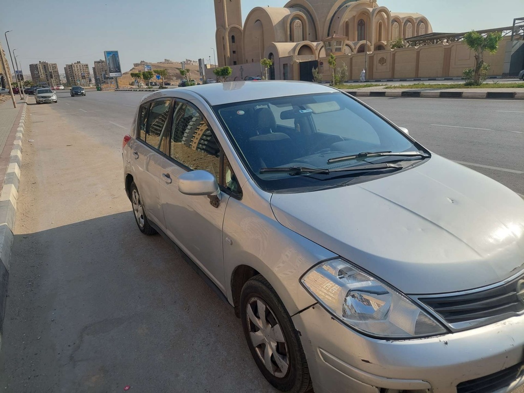 Nissan Tiida 2012 1st Category