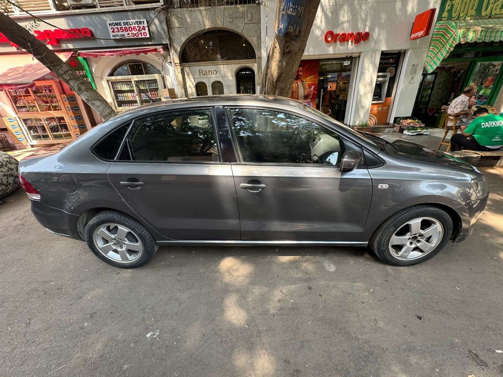 Volkswagen Polo 2014 2nd Category