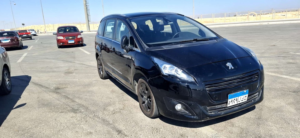 Peugeot 5008 2017 7th Category