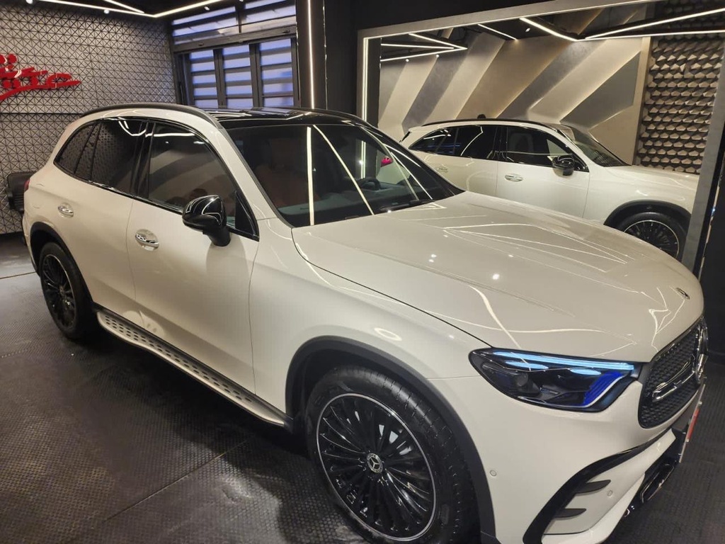 Mercedes GLC 200 2023 Imported