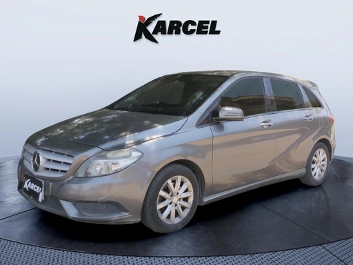 [MB4186] Mercedes B 200 2013 1st Category